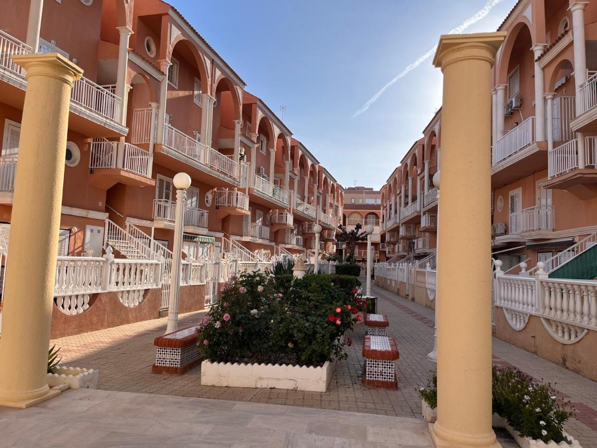 Apj Emperadores Apartment With Swimming Pool, 100 M From Beach La Mata Ла-Мата Экстерьер фото